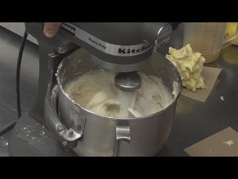 How To Make Vanilla Frosting For Cakes