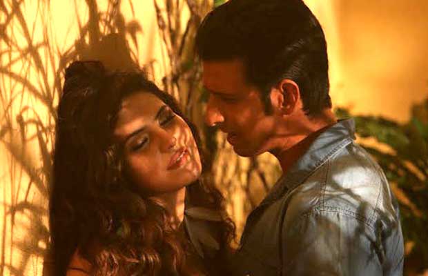 The Hot To Handle Behind The Scene Action Of Sharman Joshi And Zareen Khan For Hate Story 3