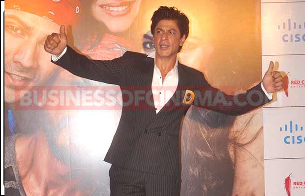 Watch: Shah Rukh Khan Reveals Why Women Are Crazy For Him!