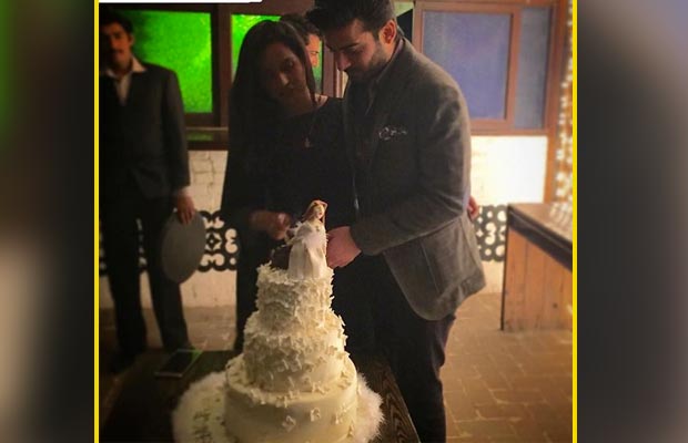 Aww! Look How Fawad Khan Celebrated His 10th Wedding Anniversary