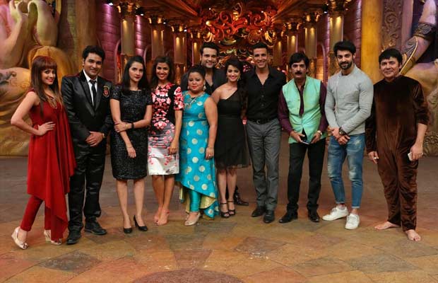 Akshay-Kumar-and-Nimrat-Kaur-will-take-off-on-a-laughter-spree-on-Comedy-Nights-Bachao