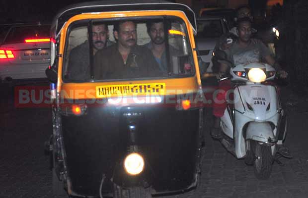 Photos: Salman Khan’s Late Night Auto Ride After Sohail Khan’s Birthday Party!
