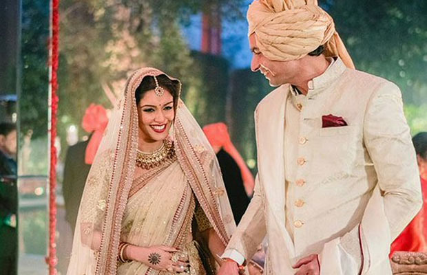 Unseen Photos: Newly Wedded Couple Asin And Rahul Sharma Look Magnificent Together!