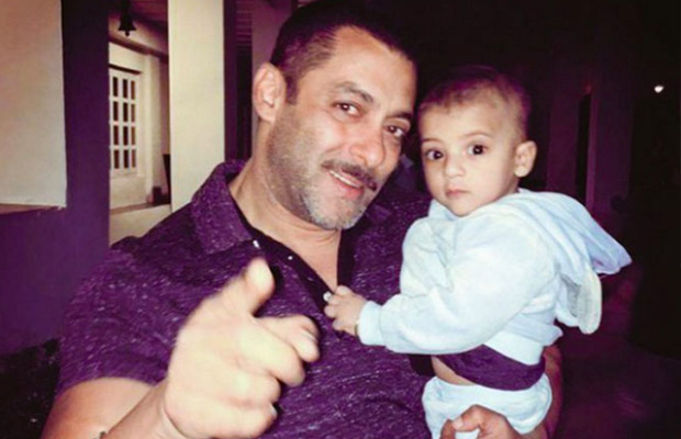 Salman Khan Proves He Is Head Over Heels For Toddlers!