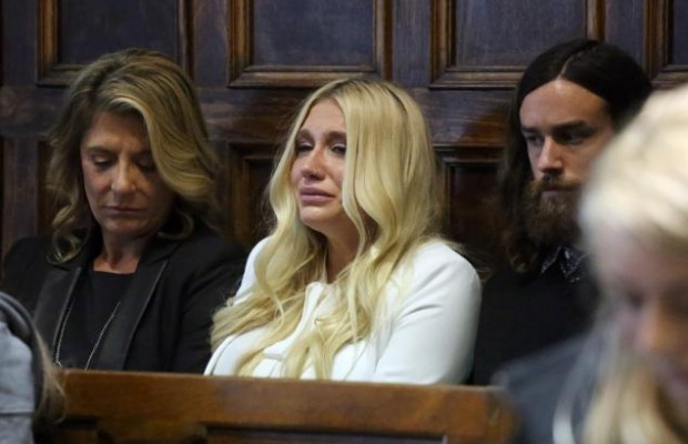 Kesha’s Request To Cancel Contract With Alleged Assaulter Denied, Celebs Show Support!