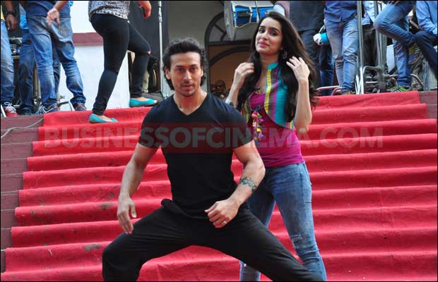 Double Celebrations For Baaghi Pair Tiger Shroff-Shraddha Kapoor!