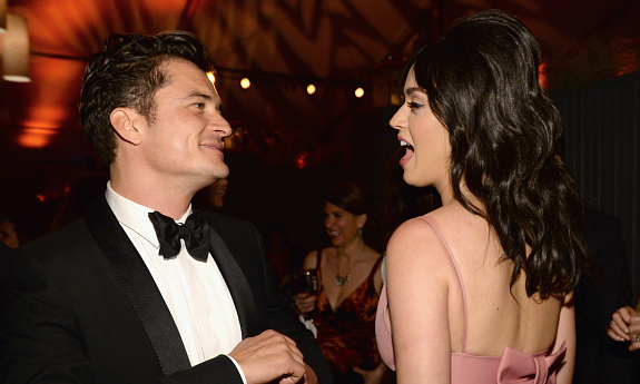 Katy Perry And Orlando Bloom Are Officially A Couple!