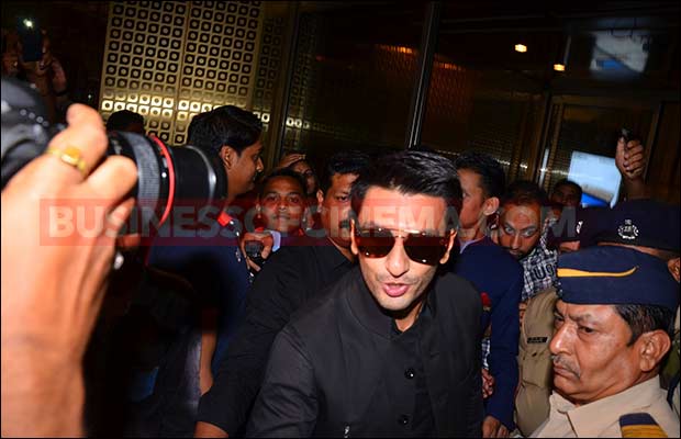Ranveer Singh Mad At Indian Paparazzis Or Irritated With His Hectic Work Schedule ?