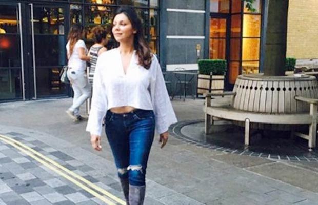 London Diaries: Shah Rukh Khan’s Wife Gauri Khan Looks Super Hot!