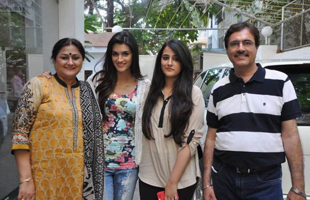 Why Kriti Sanon’s Mother Is Impressed With Her!!