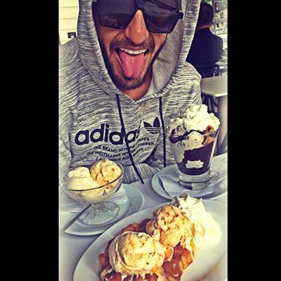Ranveer Singh’s Cheat Day Binge Is Going To Get You Hunting For Food, Now!
