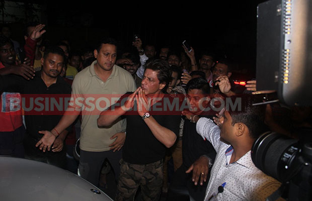 Shahrukh-Khan-Party-3