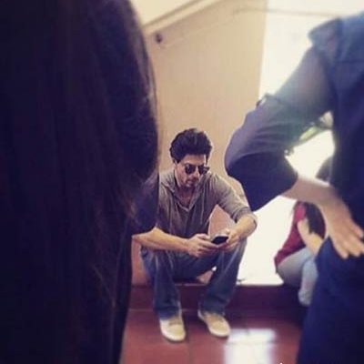 Is Shah Rukh Khan Playing Pokemon Go At Aryan’s Orientation Programme? See Pic