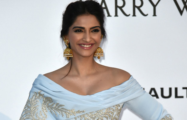 OMG! You Won’t Believe What Sonam Kapoor Had Sacrificed For Her Acting Career