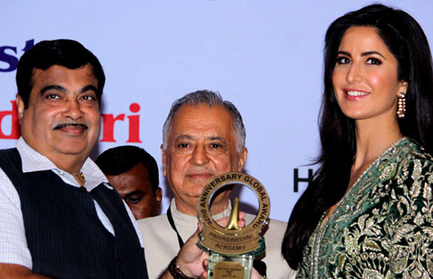 Don’t Miss: Katrina Kaif’s Acceptance Speech After Winning Smita Patil Award! – Watch Video