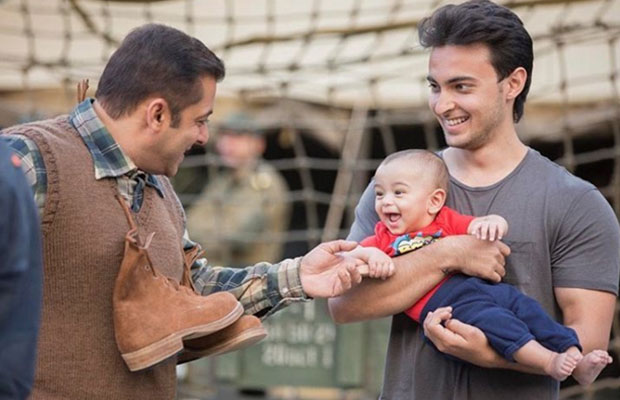 Photo Of The Day: Salman Khan’s Funny Stint For Nephew Ahil Is Too Adorable!