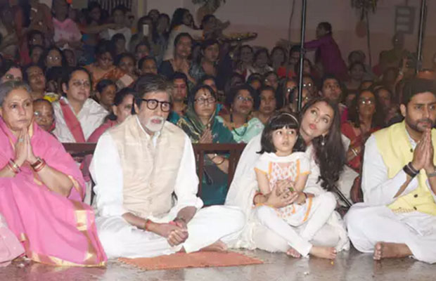 Watch: Aishwarya Rai Bachchan, Abhishek Bachchan With Daughter Aaradhya At Durga Puja!