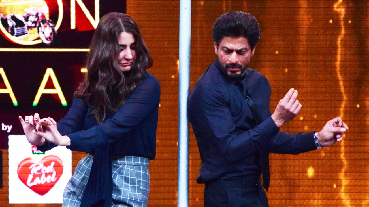 Watch: Shah Rukh Khan And Anushka Sharma Does Pole Dance On Yaaron Ki Baarat