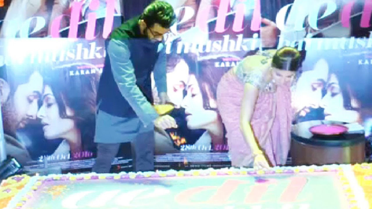 Watch: Ranbir Kapoor And Anushka Sharma Celebrate Diwali With Fans
