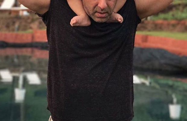 We Bet You Can’t Get Your Eyes Off From This Adorable Photo Of Salman Khan And Ahil!
