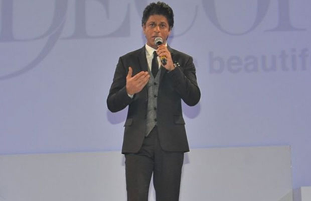 Shah Rukh Khan Confesses That He Has Been Caught By The Cops!
