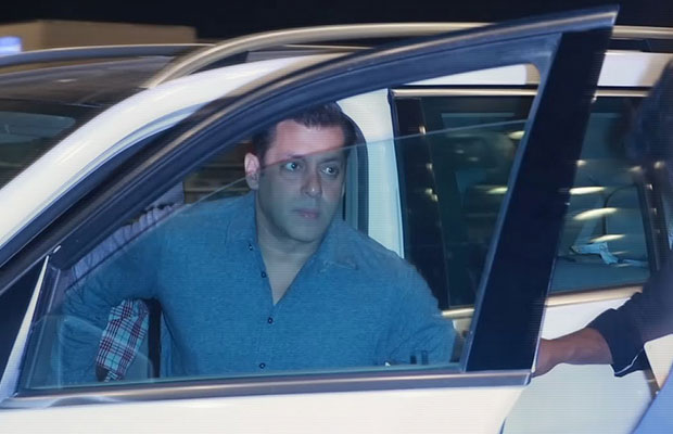 Watch: Dapper Salman Khan SPOTTED At Mumbai Airport