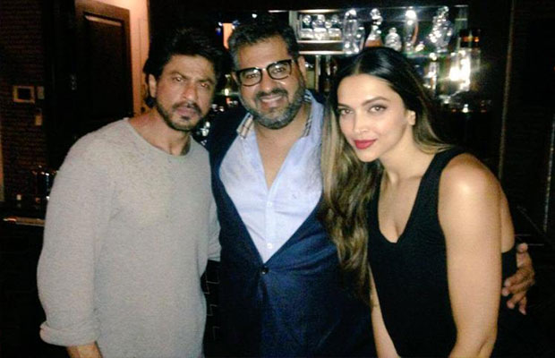 Shah Rukh Khan And Deepika Padukone Were Tight Buddies At A Recent Party