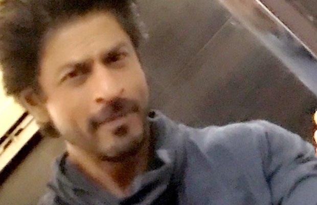 Shah Rukh Khan Tempts Fans With Subtle Hints Before The Raees Trailer launch