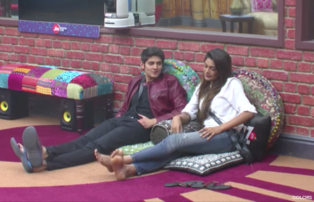 Bigg Boss 10: Lopamudra Raut Accidentally Reveals About Her Someone Special To Rohan Mehra!
