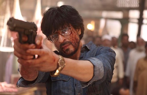 The New Still From Shah Rukh Khan’s Raees Will Leave You Excited For The New Dialogue Promo