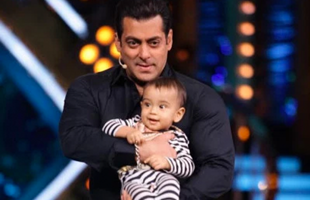 Salman Khan’s Adorable Moment With Nephew Ahil!