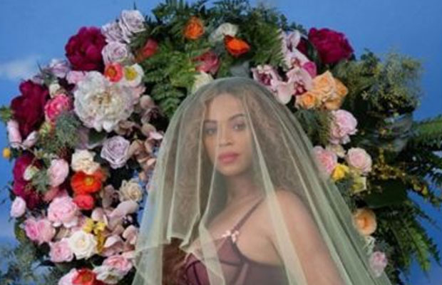 Beyonce Takes On To Instagram Showing Her Baby Bump, Check Out Here!