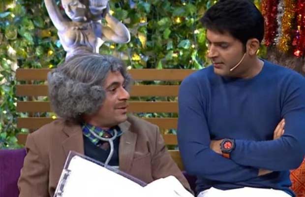 Is Sunil Grover Trying To Say Something To Kapil Sharma By Revealing His Shoe Size