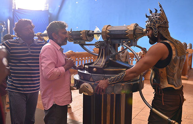 Check Out These Behind The Scenes Pictures Of Prabhas And Rana Daggubati From The Sets Of Baahubali