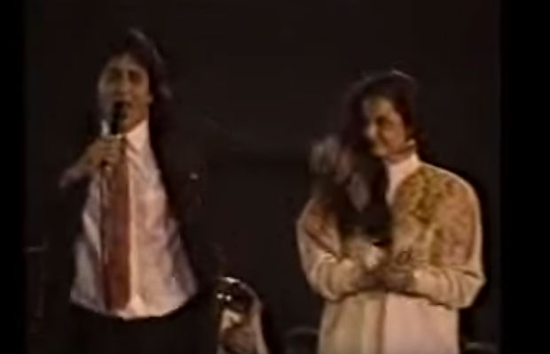 This Throwback Video Of Vinod Khanna Singing Live With Rekha Is A Must Watch!