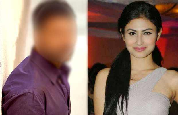 WHOA! Naagin Actress Mouni Roy Bags Her Bollywood Debut Opposite This Biggie