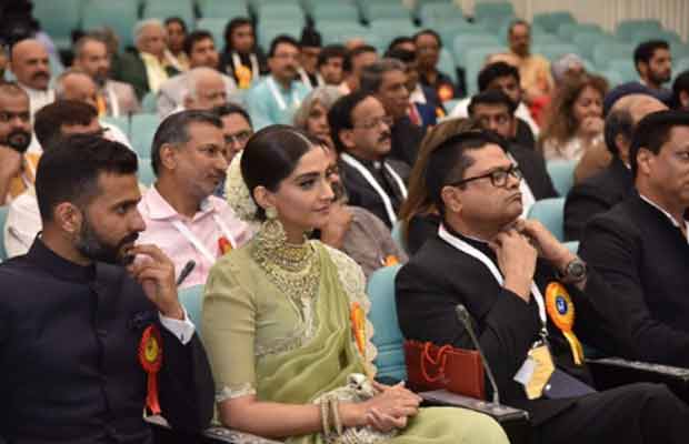 Sonam Kapoor Spotted Attending National Awards With Rumoured Boyfriend Anand Ahuja!