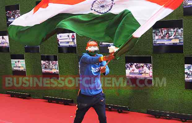 Photos: Sachin Tendulkar’s Biggest Fan Sudhir Attends Premiere Of Sachin: A Billion Dreams