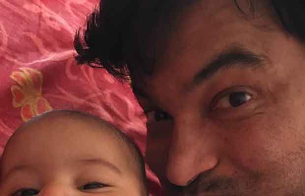 The Kapil Sharma Show Ex-Comedian Chandan Prabhakar Shares Adorable Photo Of His Newborn Baby Girl!