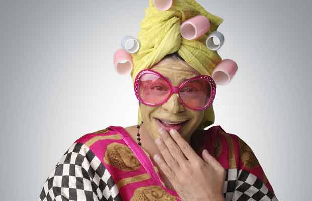 Comedy Has A New Address, ALTBalaji Welcomes Pammi Aunty And Her Family