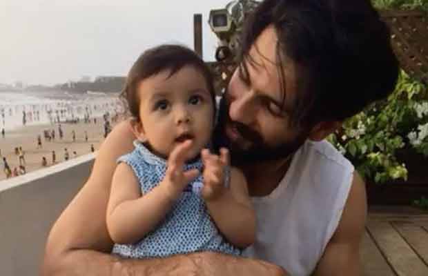 Shahid Kapoor’s Daughter Misha Has Learnt Clapping And Is Too Cute For Words!