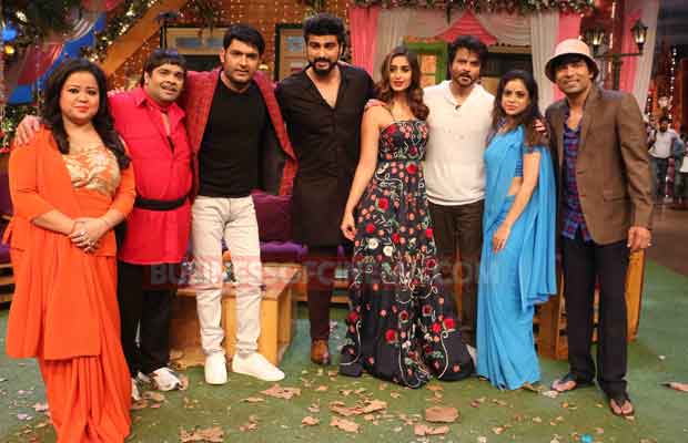 Photos: Amid Rumours Of Depression, Kapil Sharma Finally Shot For A New Episode With Mubarakan Team!