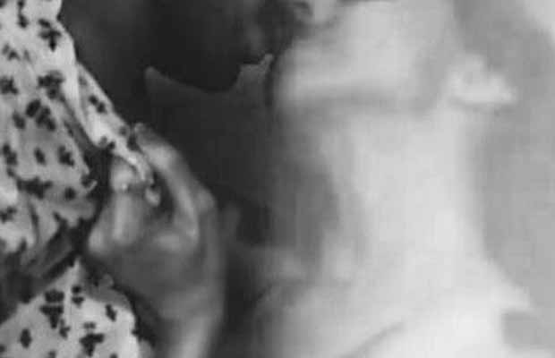 Hottt! Ranveer Singh Kissing Deepika Padukone In This Picture Is Setting The Screens On Fire
