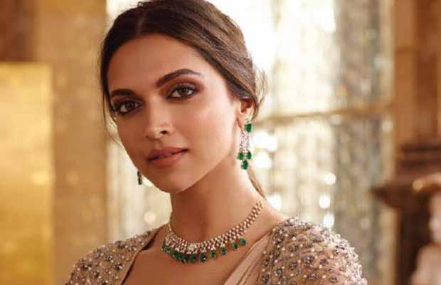 Deepika Padukone Voted ‘Sexiest Woman Alive’ 2nd Year In A Row!