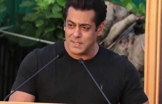 Salman Khan Got A Special Message For His Fans!
