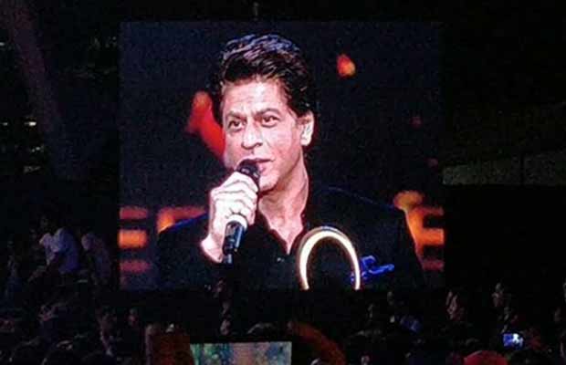Watch: Shah Rukh Khan Gets Emotional Looking At A Glimpse Of His 25 Years Long Journey In Cinema!