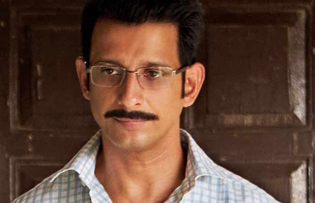 3 Storeys Marks The First Collaboration Of Sharman Joshi And Excel Entertainment