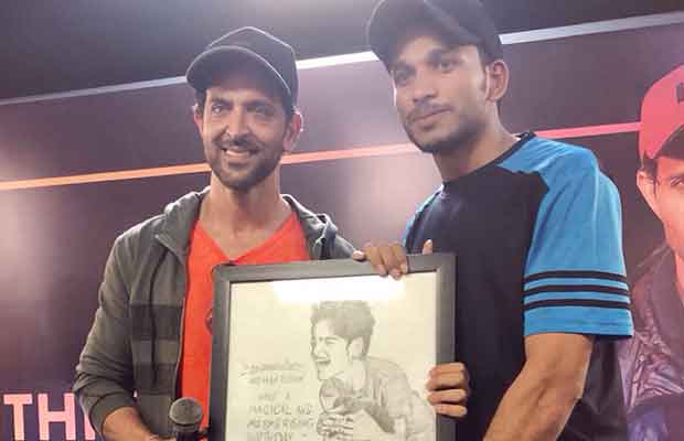 Hrithik Roshan Receives A Special Gift From A Fan On Hrehaan’s Birthday