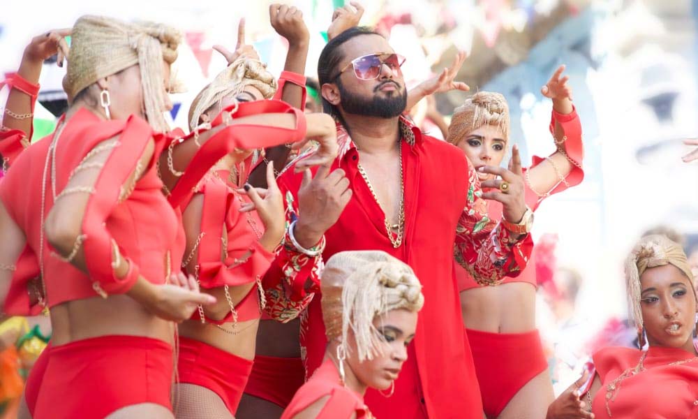 Director Daniel Duran’s Wife Sharlene Grooves On Yo-Yo Honey Singh’s ‘Makhna’!