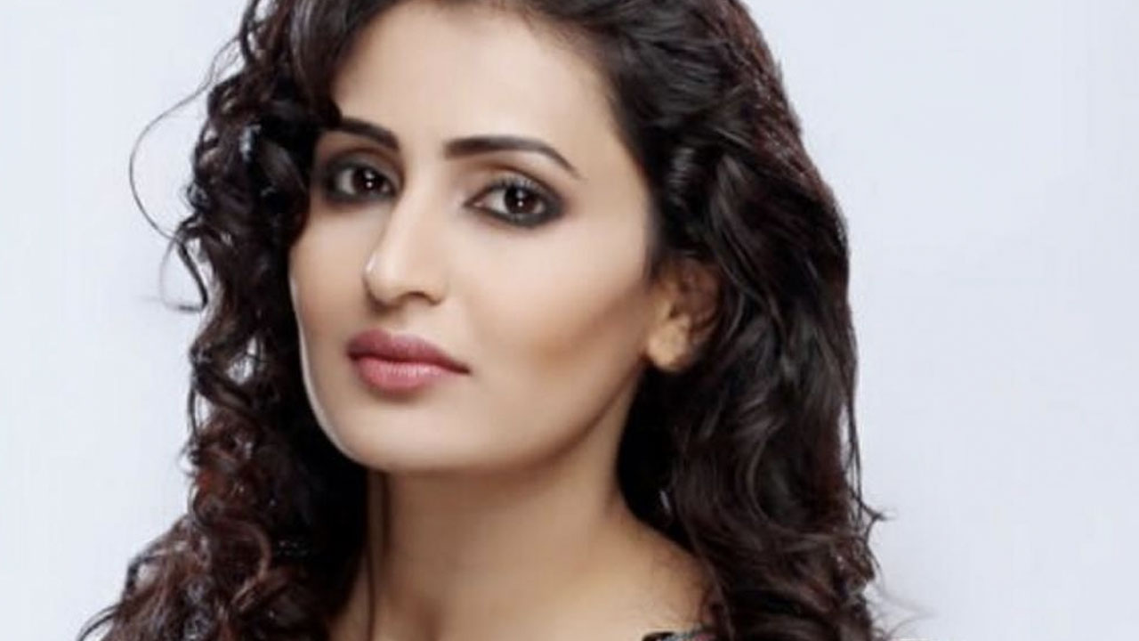 Namrata Gaikwad Making Splashes Into Bollywood